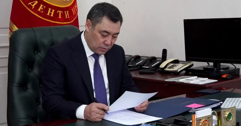 Садыр Жапаров уволил еще одного государственного деятеля