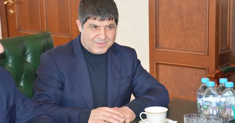 Главу азербайджанской диаспоры лишили гражданства России Minval Politika