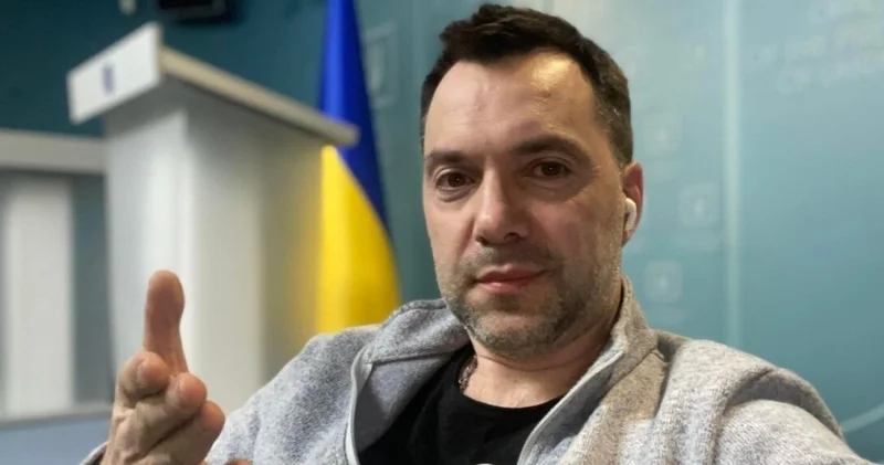 Арестович предупредил о возможном новом наступлении России на Киев Minval Politika