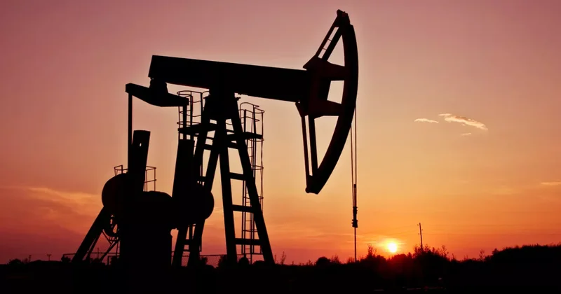 Цена азербайджанской нефти незначительно снизилась