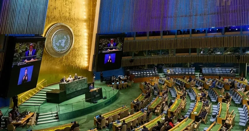 Azərbaycanlı diplomat BMT iclasında miqrasiya sahəsində əməkdaşlıqdan danışıb