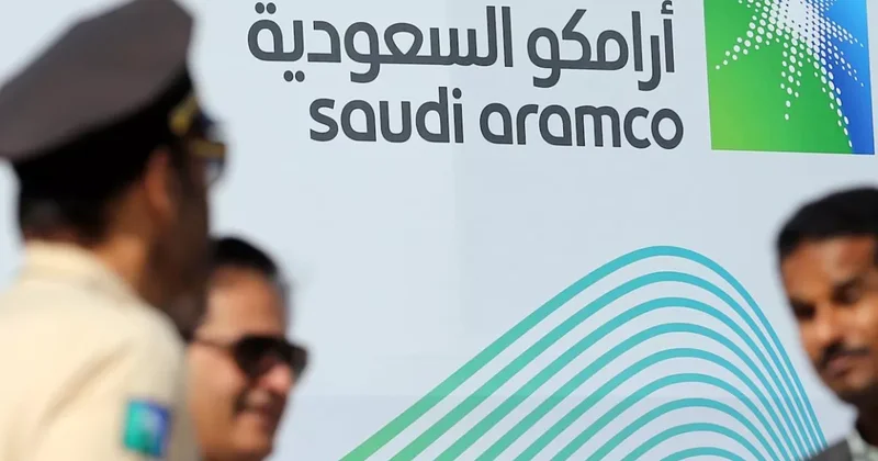 Saudi Aramco сокращает поставки нефти в Азию