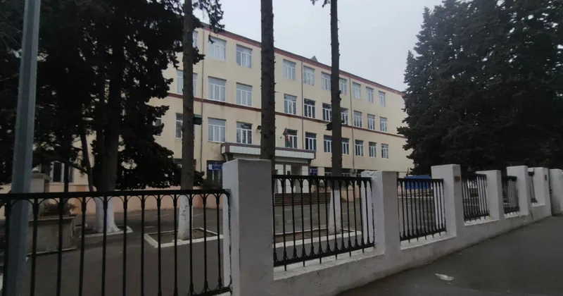 И снова инцидент в бакинской школе
