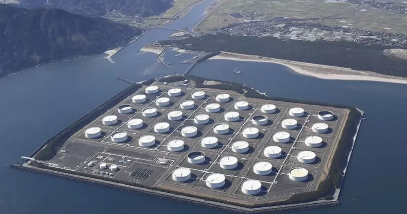 Япония с мая начнет высвобождать дополнительные запасы нефти