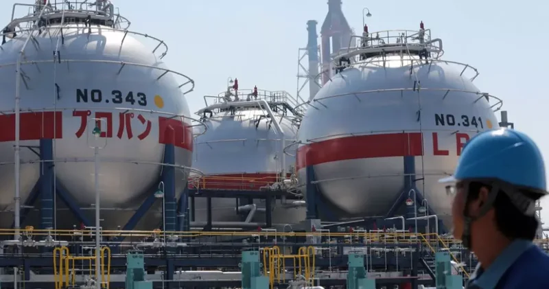 Япония усиливает меры стабилизации рынка нефти за счёт стратегических резервов