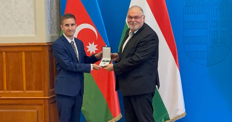 Tahir Tağızadə “Macarıstanın Xidmətlərə görə Komandor Xaçı” ordeni ilə təltif edilib
