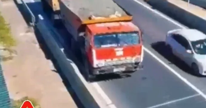 Qaydaları pozaraq yol infrastrukturuna zərər vuran sürücü saxlanıldı VİDEO