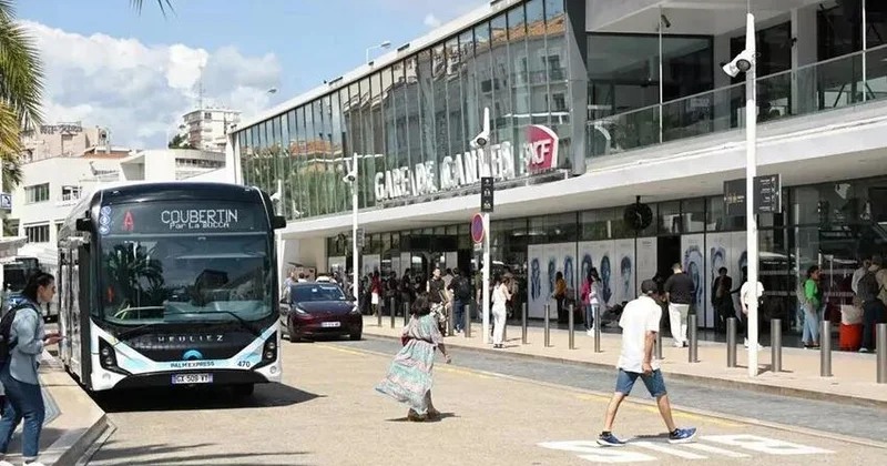 Film festivalı keçirilən Kannda həyat iflic oldu