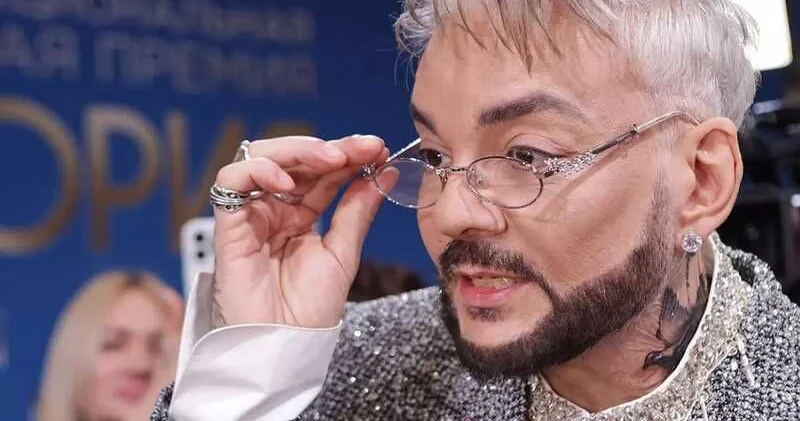 Filip Kirkorov iki həftədir xəstəxanadadır Amputasiya ola bilər