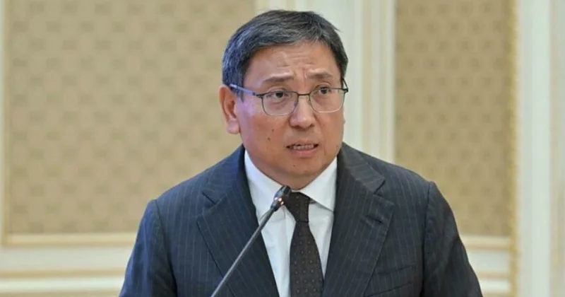 Kasım Jomart Tokayev Almatı rəhbərini vəzifəsindən azad etdi