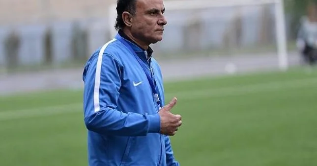 Uzunca çempionluğu kimə ərməğan etdi?
