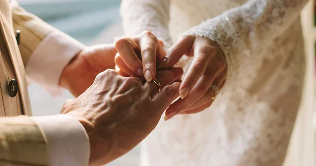 Qohumla evlilik qadağası gəlir, nikah idarələrinə axın var