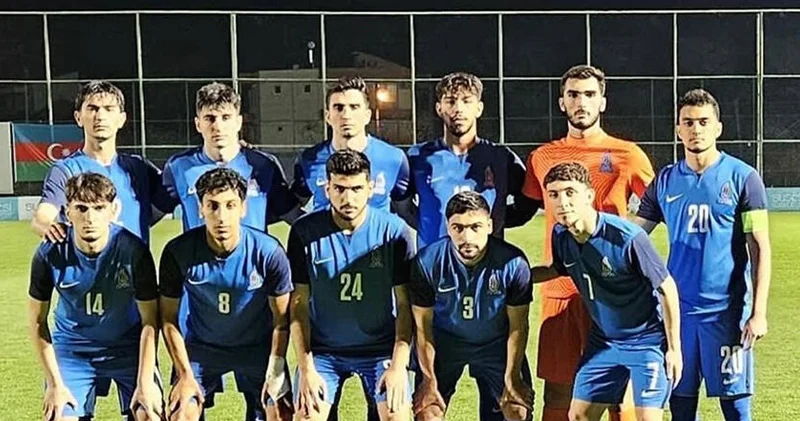 Ayxan Abbasovdan 30 futbolçuya dəvət (SİYAHI)