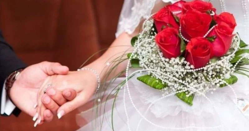 Bu məşhurun Bakıda dəbdəbəli toyu olacaq FOTO