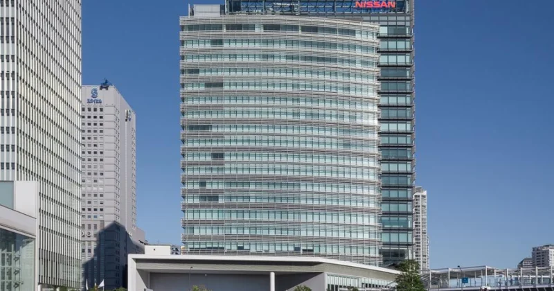 “Nissan” baş ofisini 700 milyon dollara satır