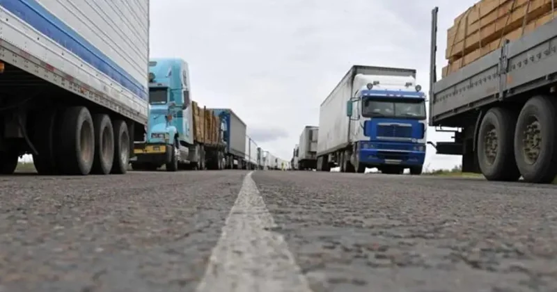 Qazaxıstan Özbəkistan sərhədində yük maşınları üçün elektron növbə sistemi tətbiq ediləcək