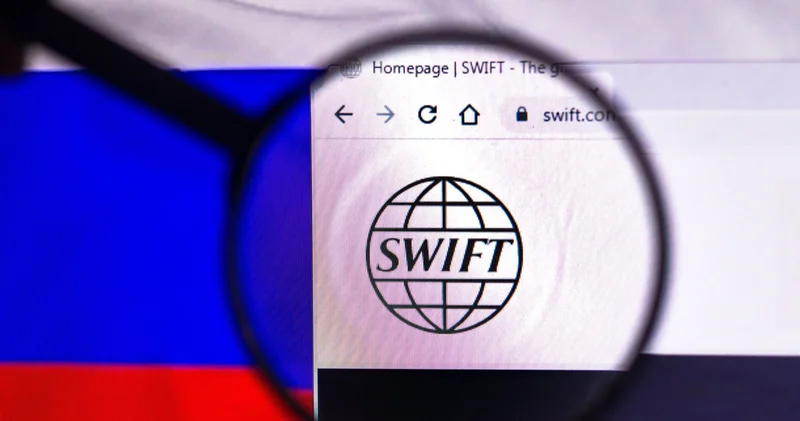 Bloomberg: Aİ Rusiyanın 20 bankını SWIFT dən ayrılmasını təklif edir