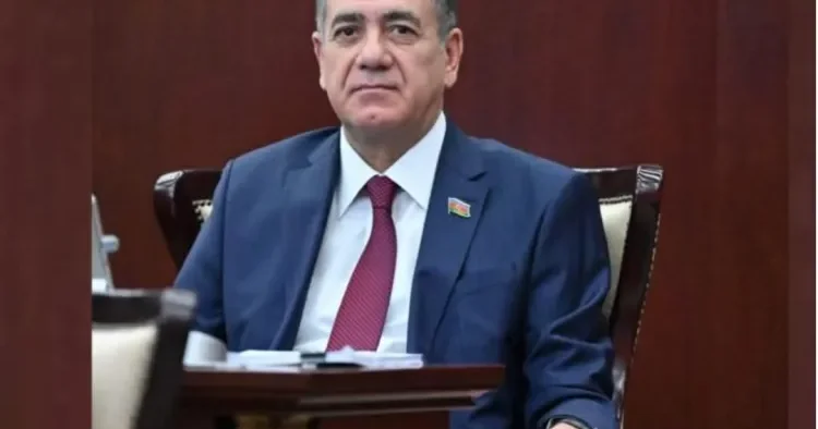 Tramp dayanmasa, dollar ucuzlaşacaq, böyük tənəzzül olacaq Deputat