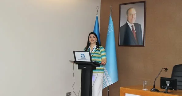 Mərkəzi Gömrük Hospitalında elmi praktik seminar...