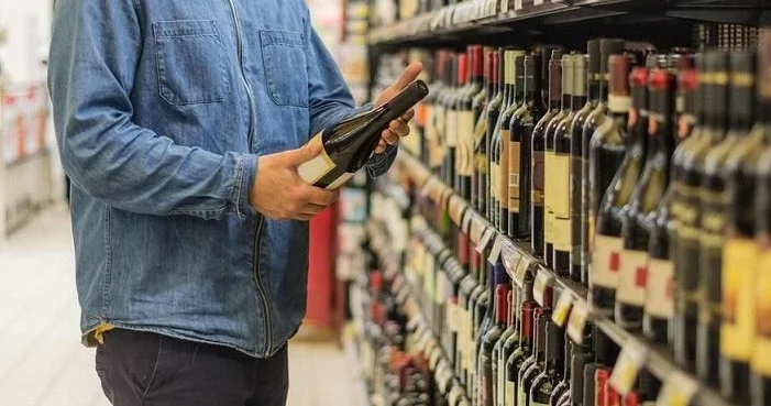 73 illik qadağa sona çatır! Artıq piştaxtalarda 3 spirtli məhsul olacaq