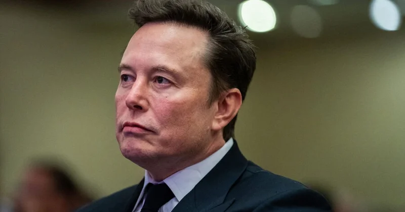 Elon Mask yenidən işdə yaşayır server otaqlarında və zavodda yatır KONKRET