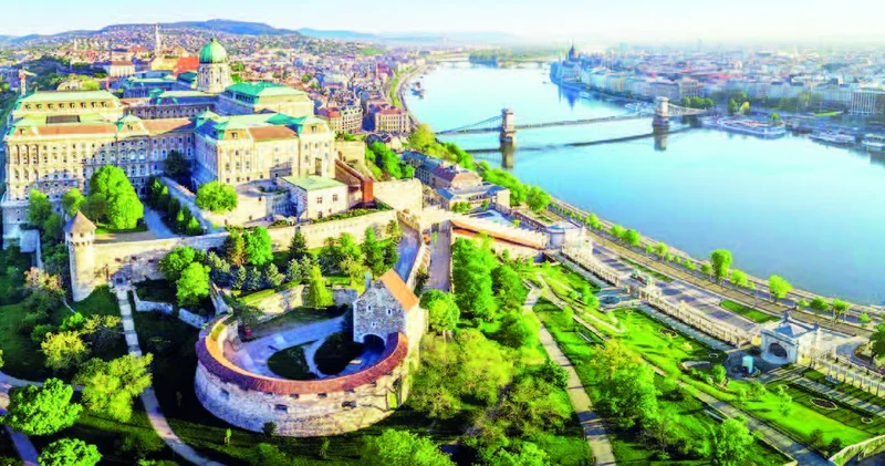 Budapeştdən Bakıya dostluq körpüsü