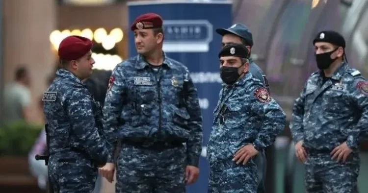 Ermənistanda dövlət xidmətinin əməkdaşı həbs edildi