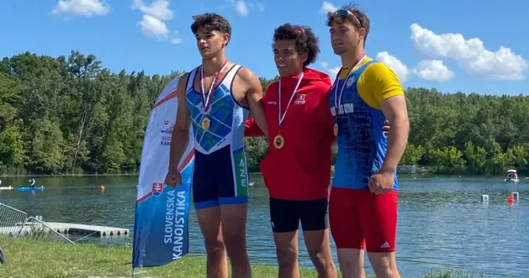 Azərbaycan avarçəkəni beynəlxalq yarışda qızıl medal qazandı