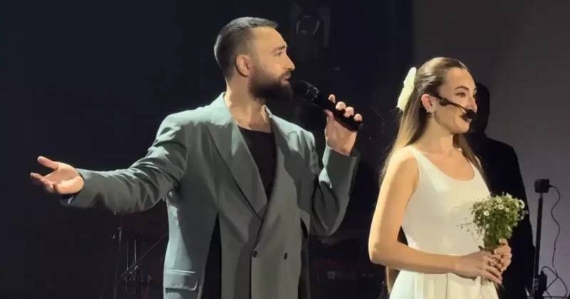 Konsertində selektiv abortlara diqqət çəkdi!