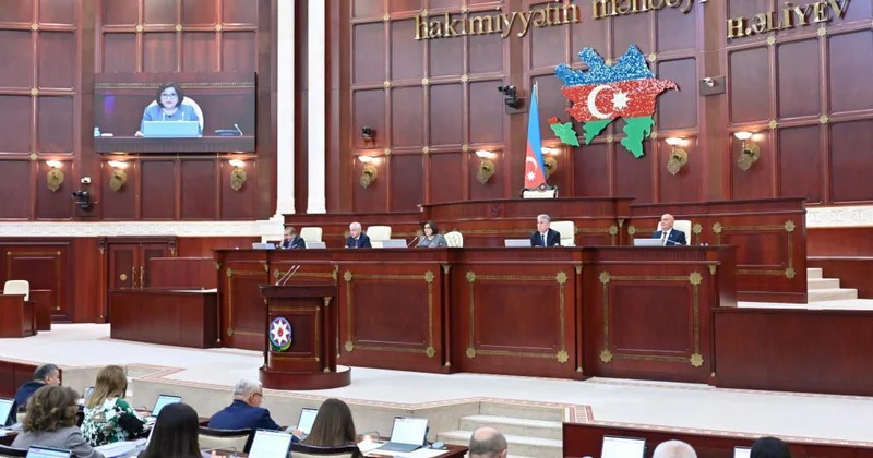 Mütaliəsiz nəsil yetişir Parlamentdə həyəcan