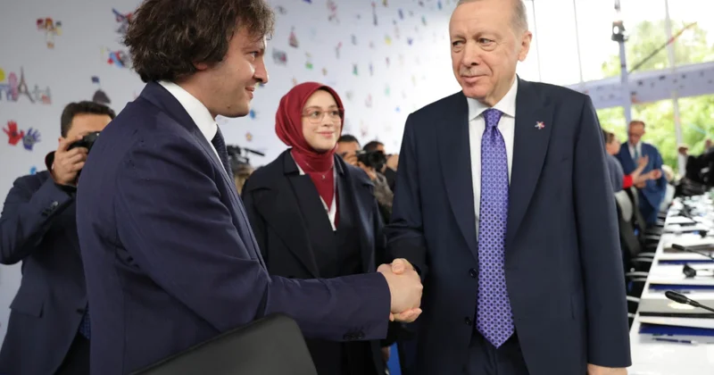 Türkiyə Prezidenti Gürcüstan Baş nazirini Müstəqillik Günü münasibətilə təbrik edib