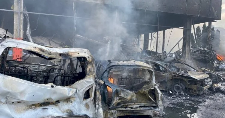 Rusiya Kiyevi raket atəşinə tutdu 21 yaralı