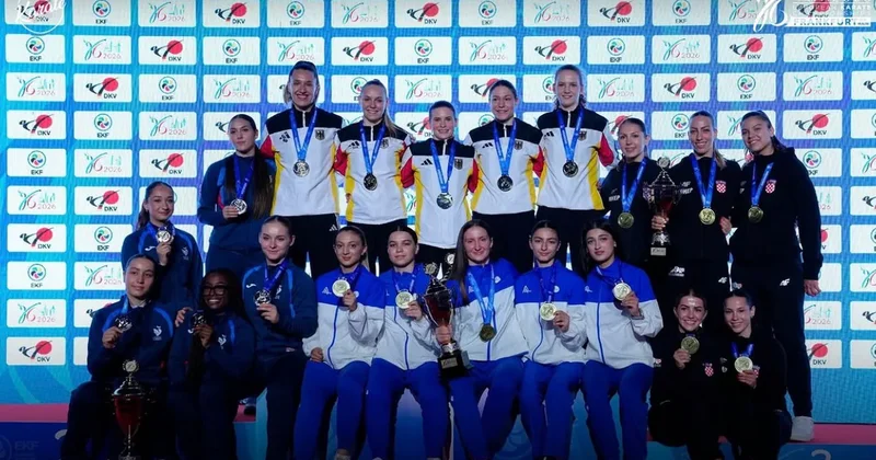 Азербайджанские каратисты завоевали 9 медалей на чемпионате Европы в Германии