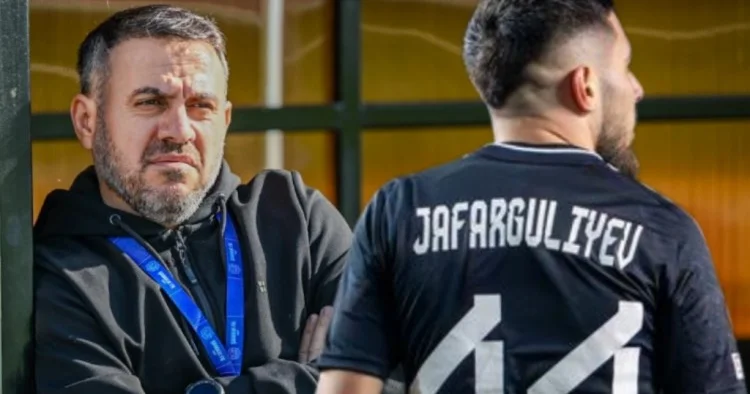 Elvin Cəfərquliyev böyük çempionatlarda oynaya biləcək futbolçudur millinin baş məşqçisi
