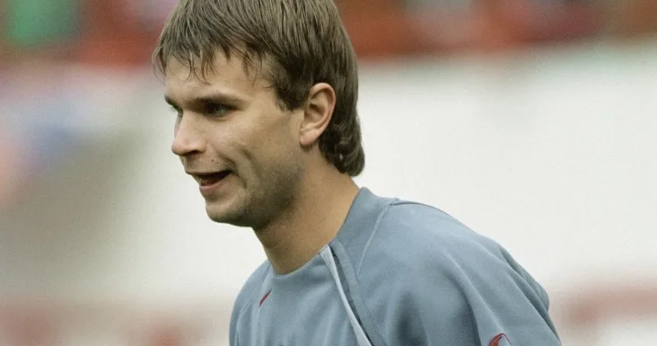 Millinin sabiq futbolçusu narkotik alverinə görə həbs olundu