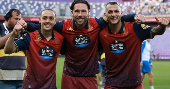 Deportivo La Liqaya qayıtdı