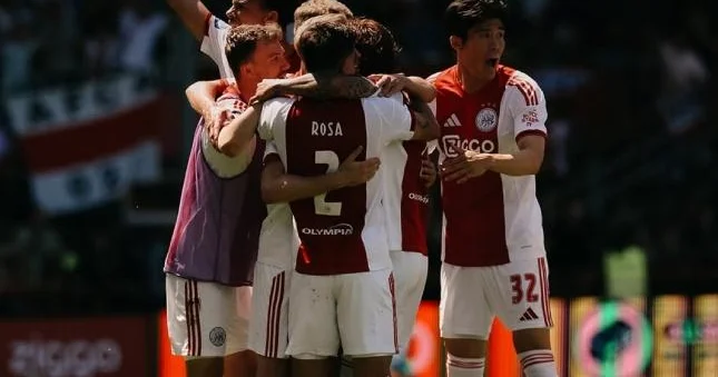 Ayaks Konfrans Liqasına vəsiqəni təmin etdi