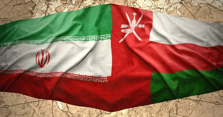 İran və Oman Hörmüz boğazında gəmiçilik azadlığını müzakirə ediblər