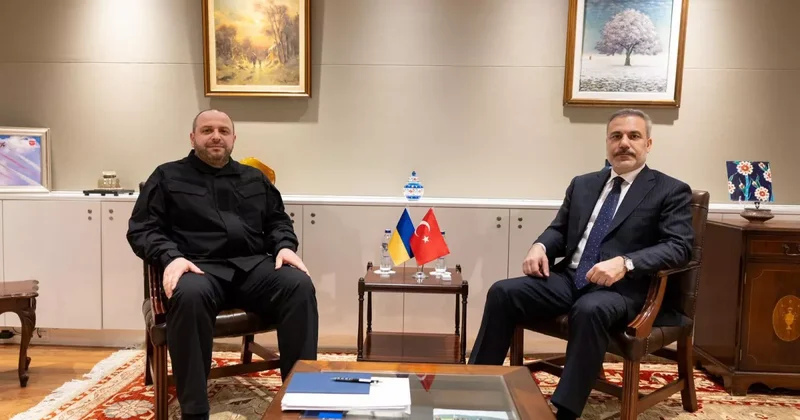 Умеров и Фидан встретились в Анкаре