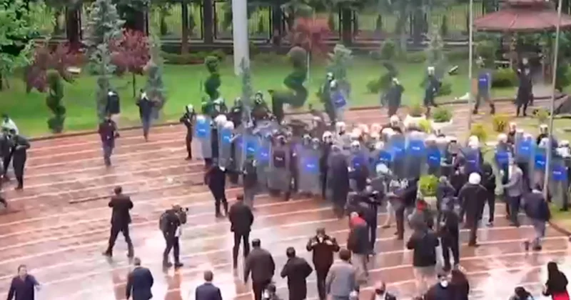 Kılıçdaroğlunun tələbindən sonra CHP qərargahında gərgin anlar