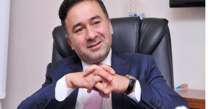 Tahir İmanov Günay Ağamalını lağa qoydu Uşaqpulu verilsə, camaat lüt gəzəcək