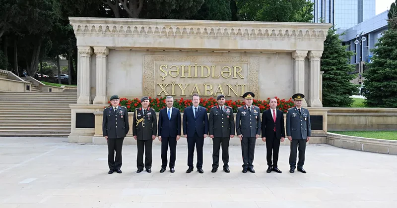Турецкая делегация знакомится с системой военного образования Азербайджана ФОТО