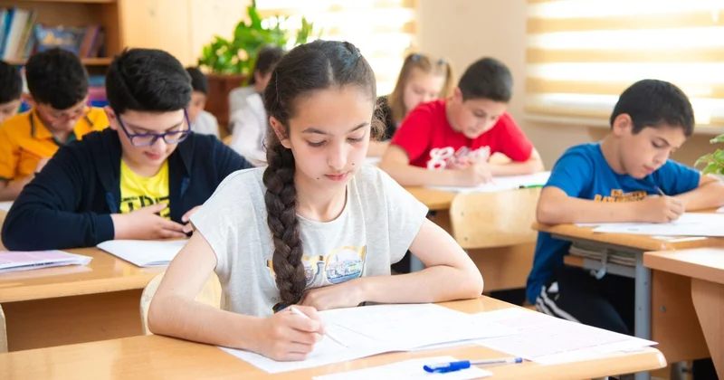 Bölgələrdə lisey və gimnaziyaların sayının artırılması planlaşdırılır