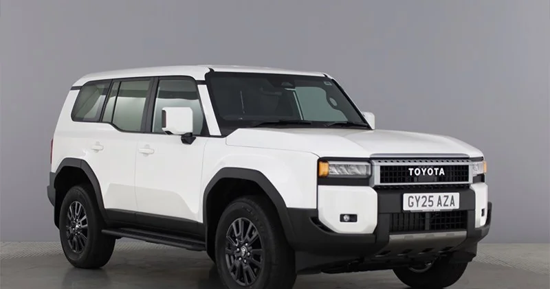 Toyota Land Cruiser İngiltərədə furqona çevrilir...