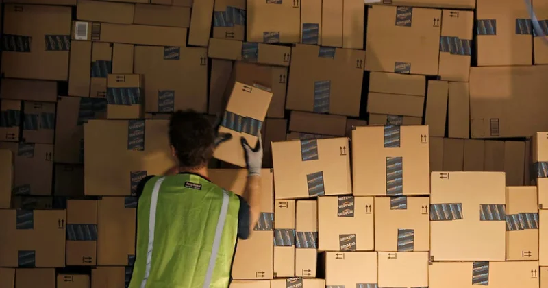 “Amazon” Britaniyaya 54 milyard dollar investisiya qoyur