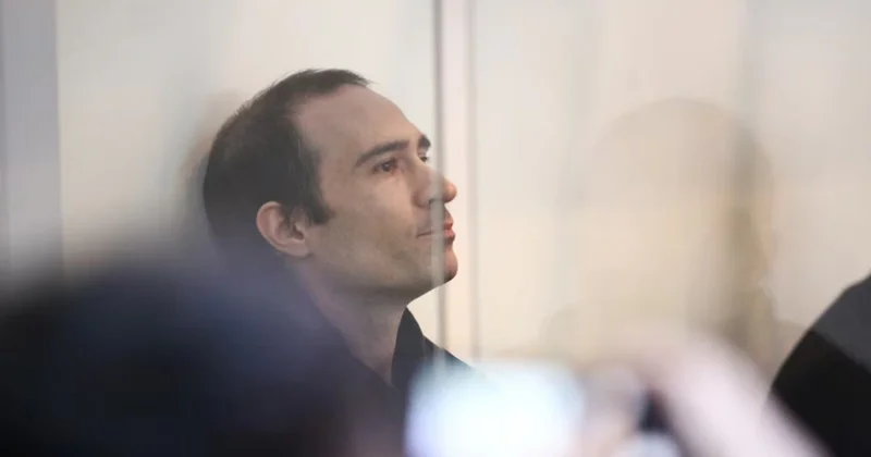 Dövlətə xəyanətdə təqsirləndirilən şəxs: Martin öz etdiyi əməlləri ört basdır edir
