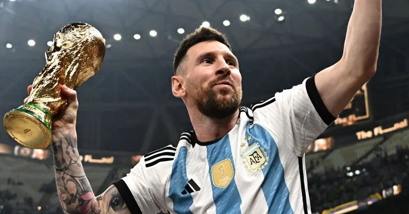 Dünya futbolunun əfsanəsi üçün əlamətdar gün