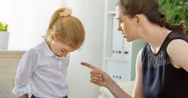Tərbiyə hardan başlayır ailədən yoxsa cəmiyyətdən? PSİXOLOQ ŞƏRH ETDİ