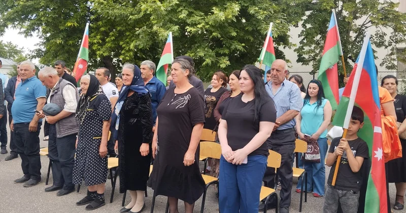 Еще 40 семьям вручены ключи от квартир в Гасанризе (ФОТО)
