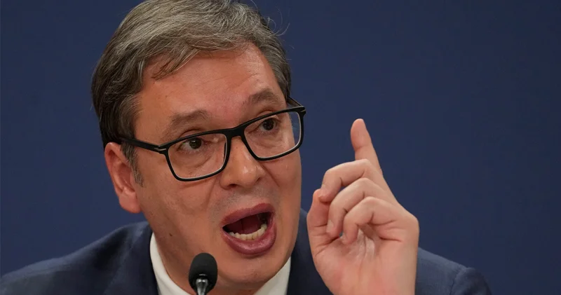 Vuçiç: Mənim belimi sındırmaq istəyirlər, Serbiyanı heç kim düşünmür